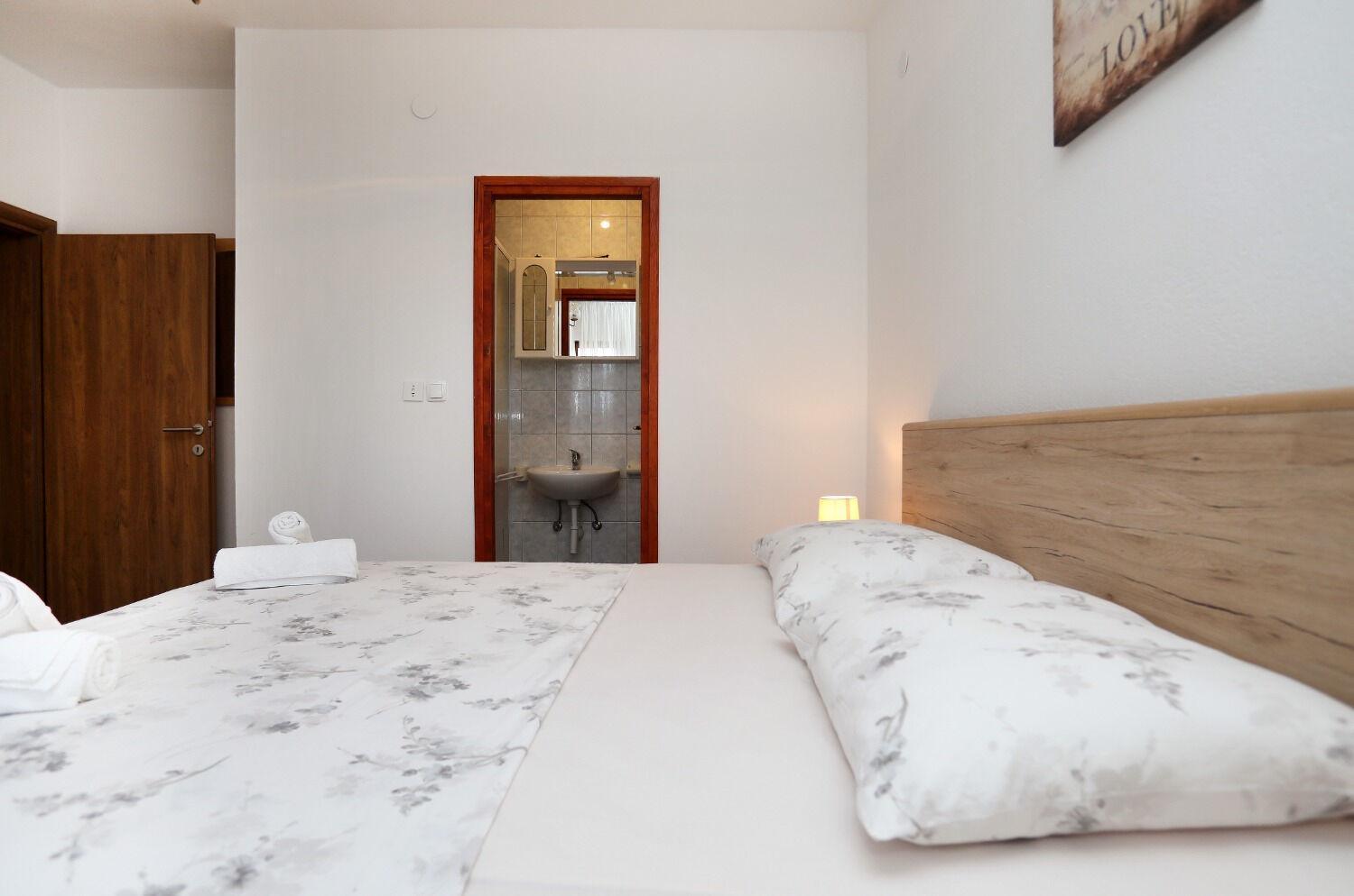 Apartments Ante - 50 M From The Sea Seget Vranjica Esterno foto