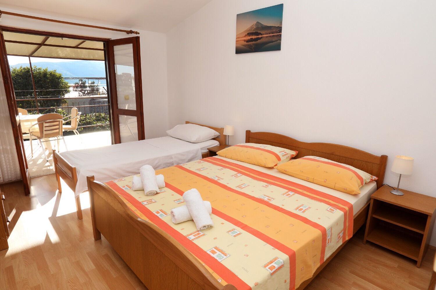 Apartments Ante - 50 M From The Sea Seget Vranjica Esterno foto