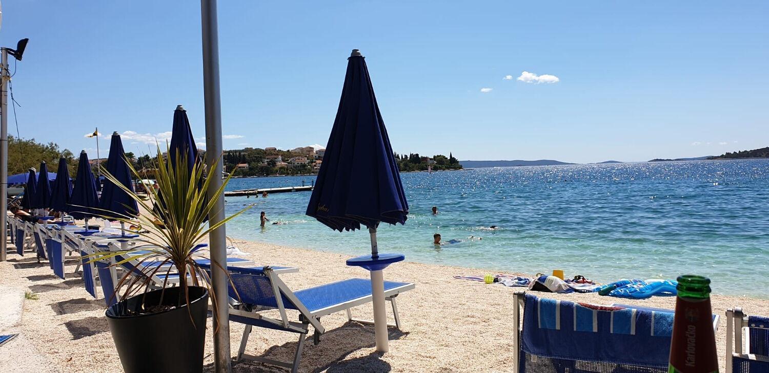 Apartments Ante - 50 M From The Sea Seget Vranjica Esterno foto