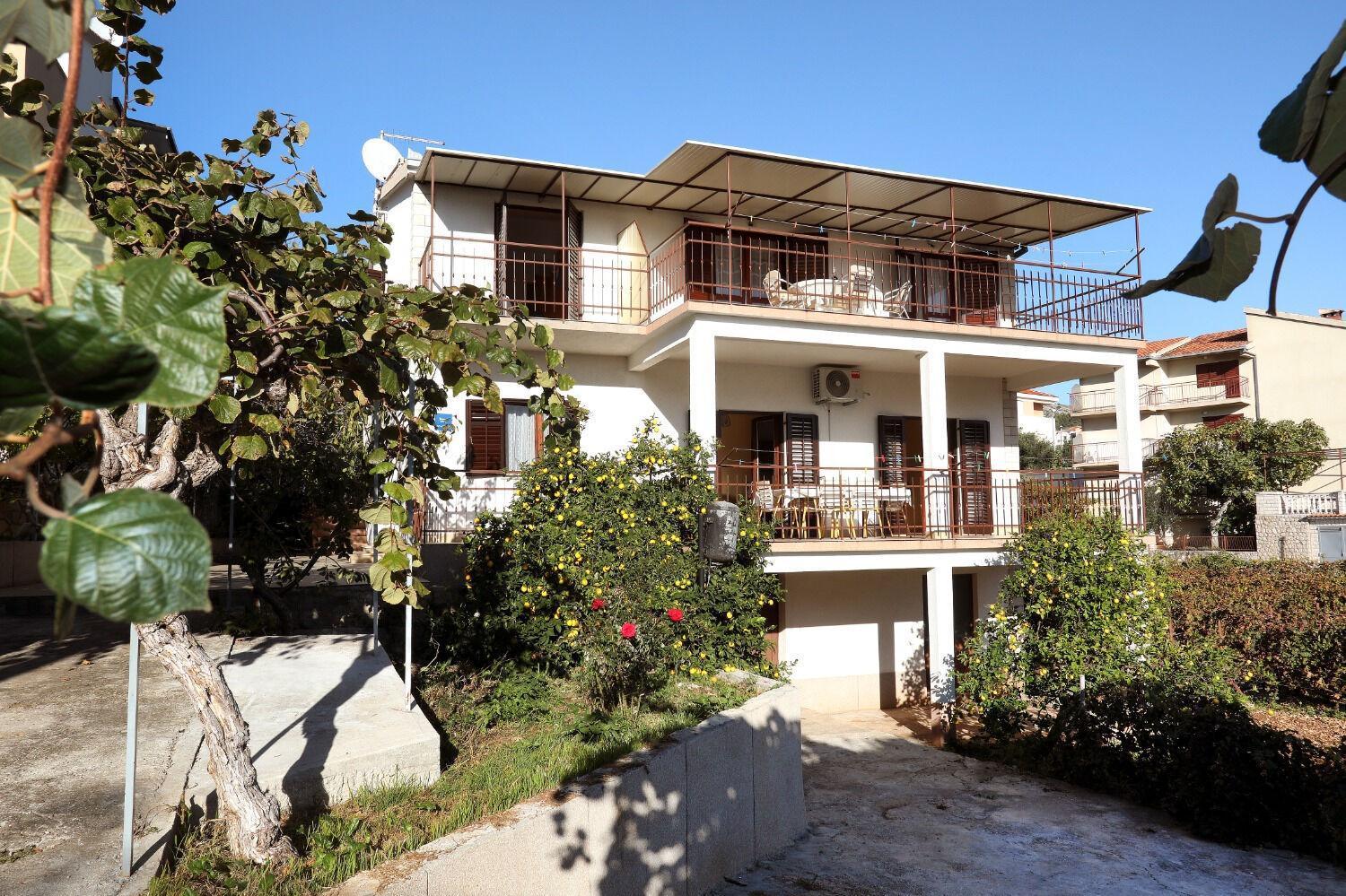 Apartments Ante - 50 M From The Sea Seget Vranjica Esterno foto